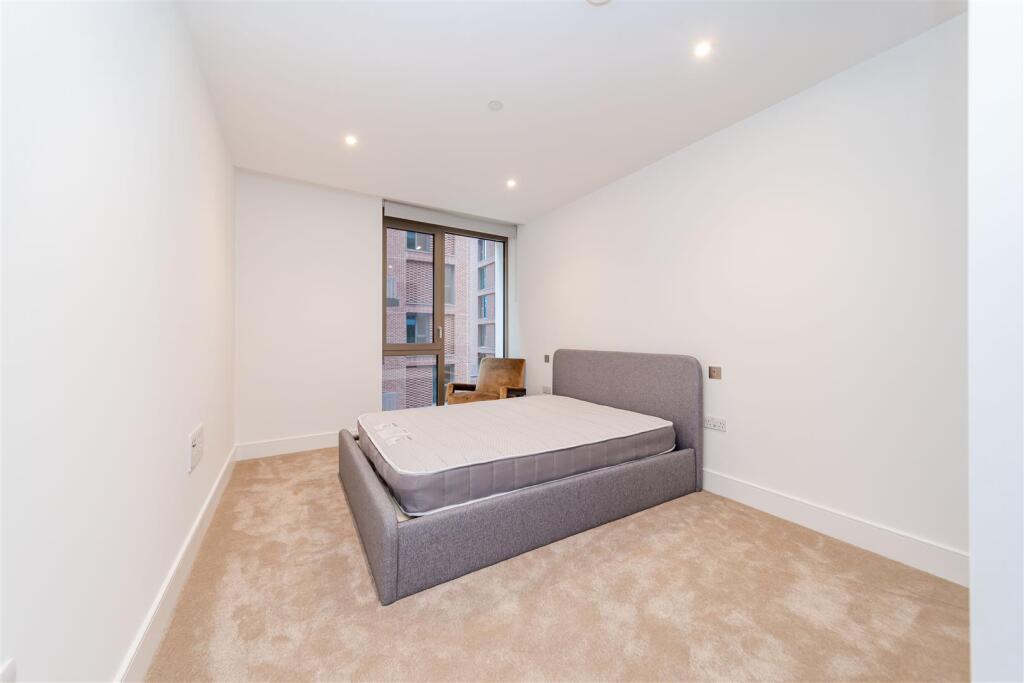 Bedroom            .jpg