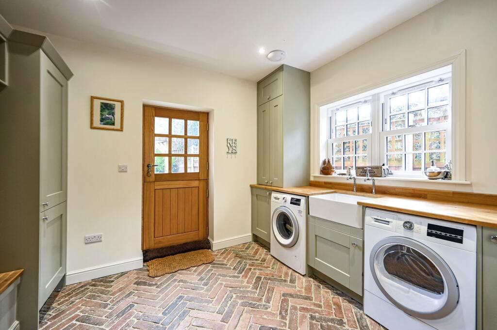 Boot Room/Utility Room