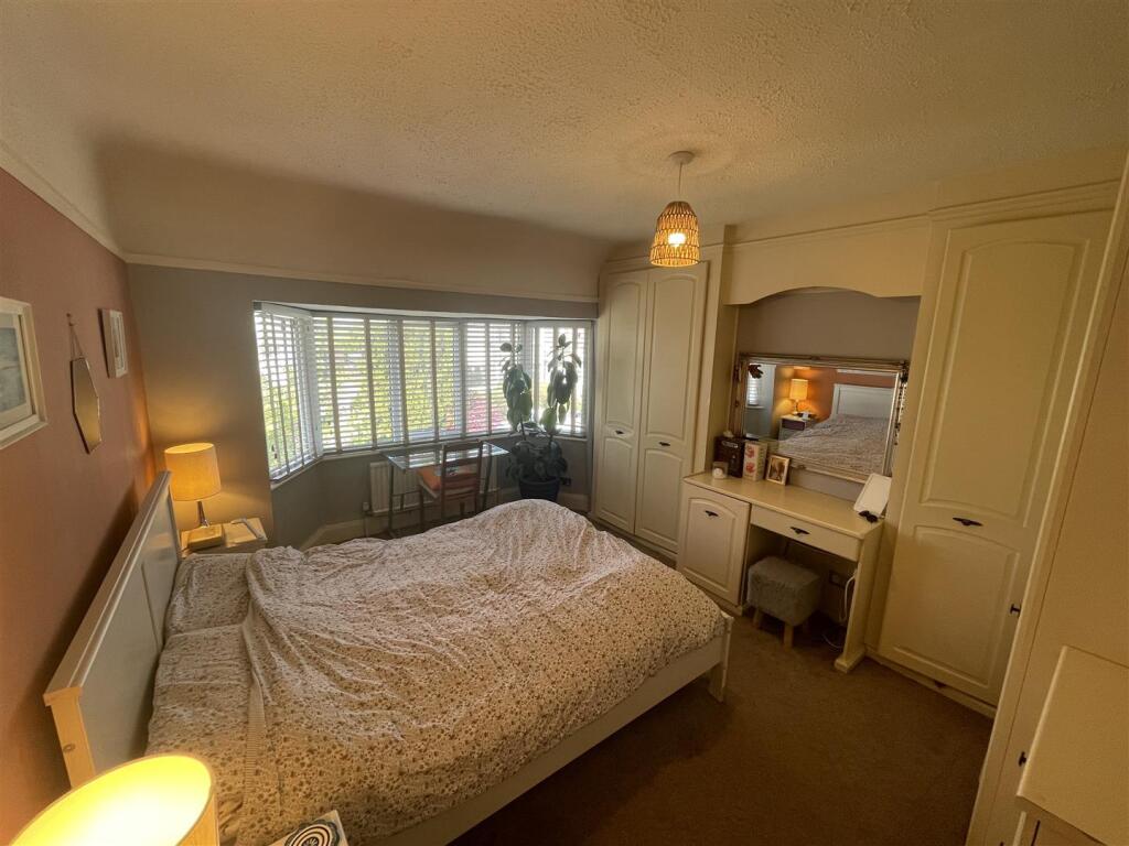 Photo 10-05-2025, 12 19 51.jpg