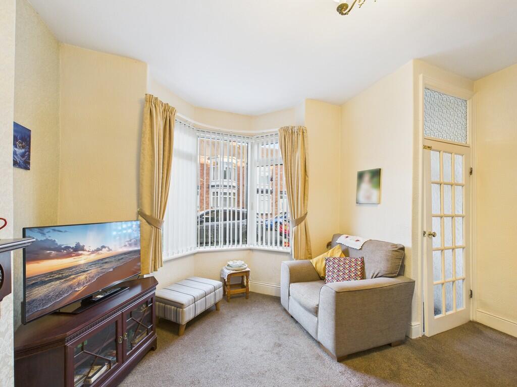 CAM01835G0-PR0347...