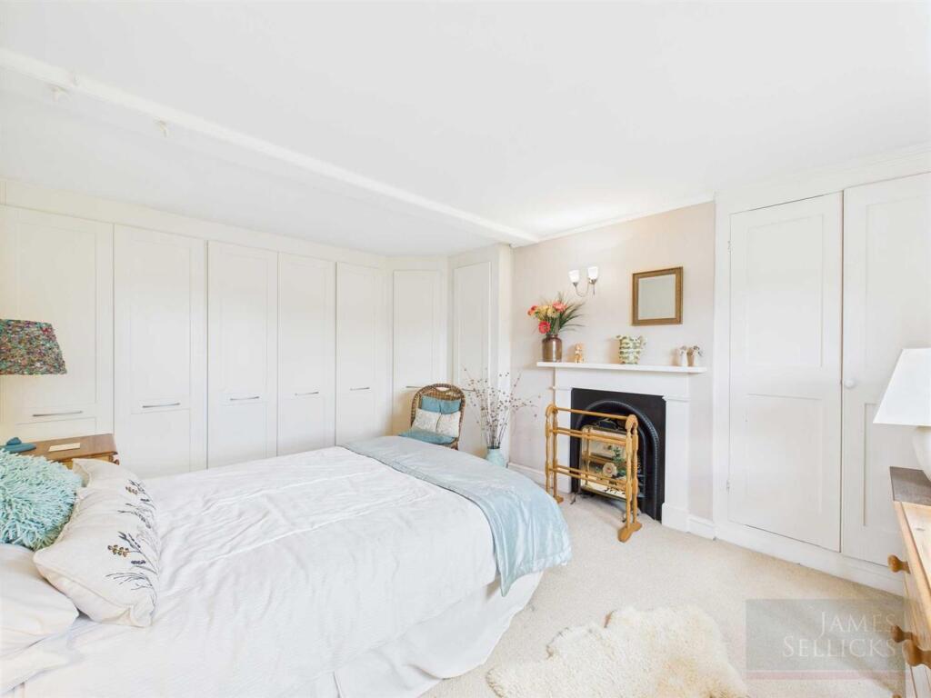 Hillcrest House, Husbands Bosworth