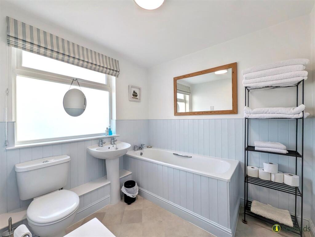 1 of 2 Bath/Shower Rooms