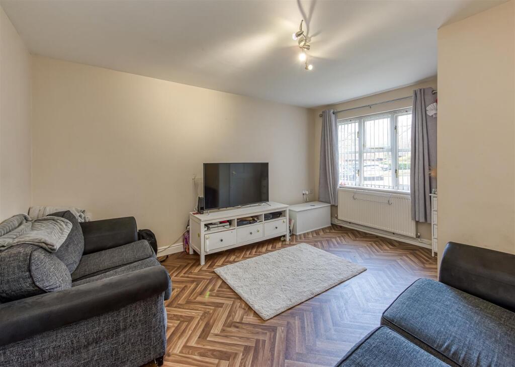 49 Dingle Road-Living Room.jpg