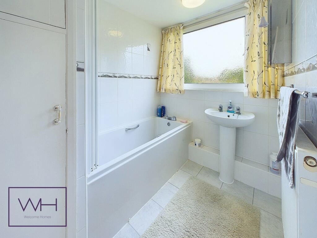 CAM03785G0-PR0052-ST