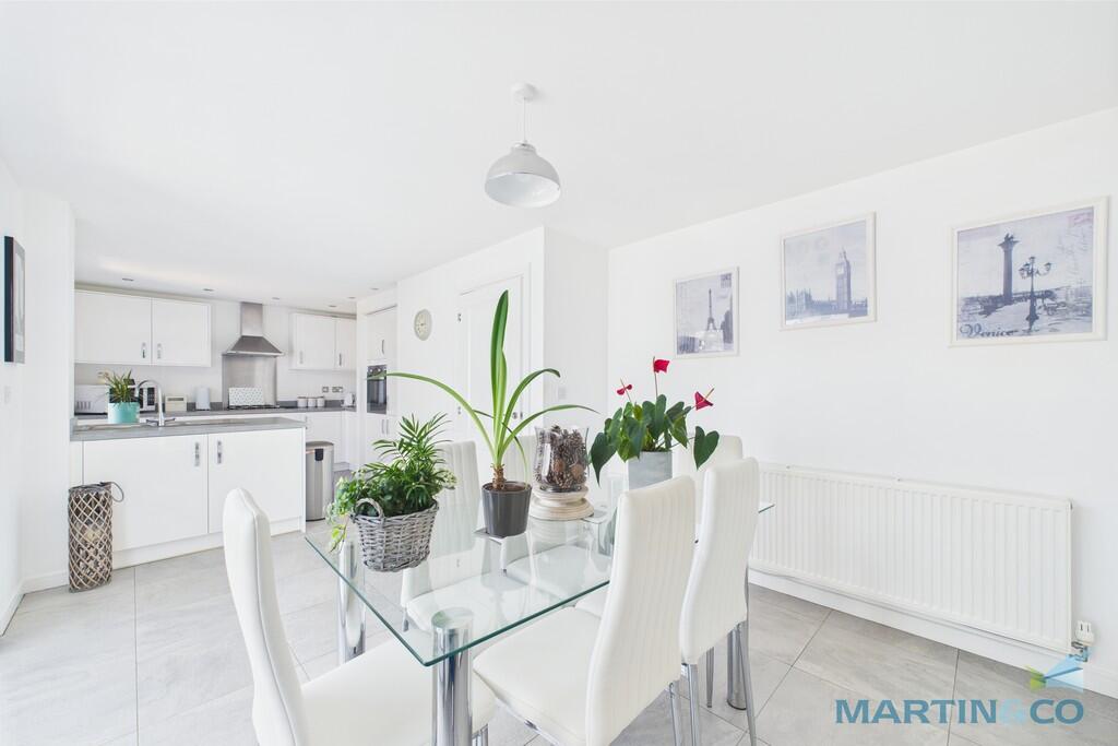 Open Plan Kithen ...