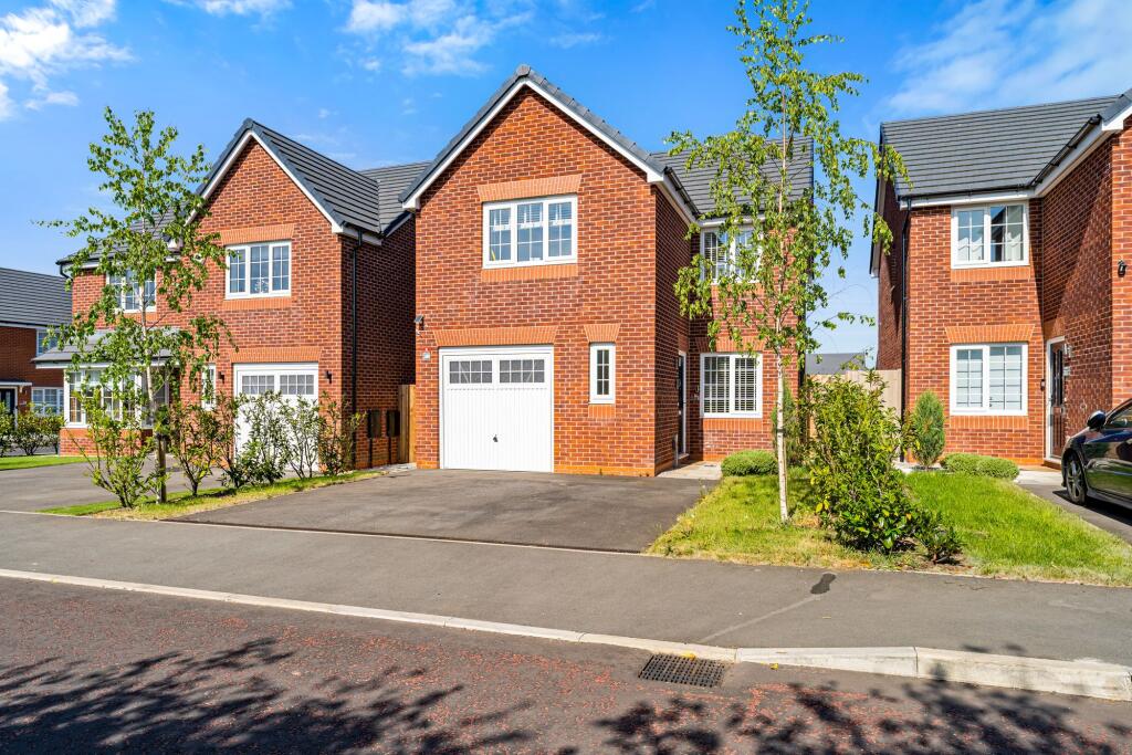 Thames Avenue, Leigh, WN7