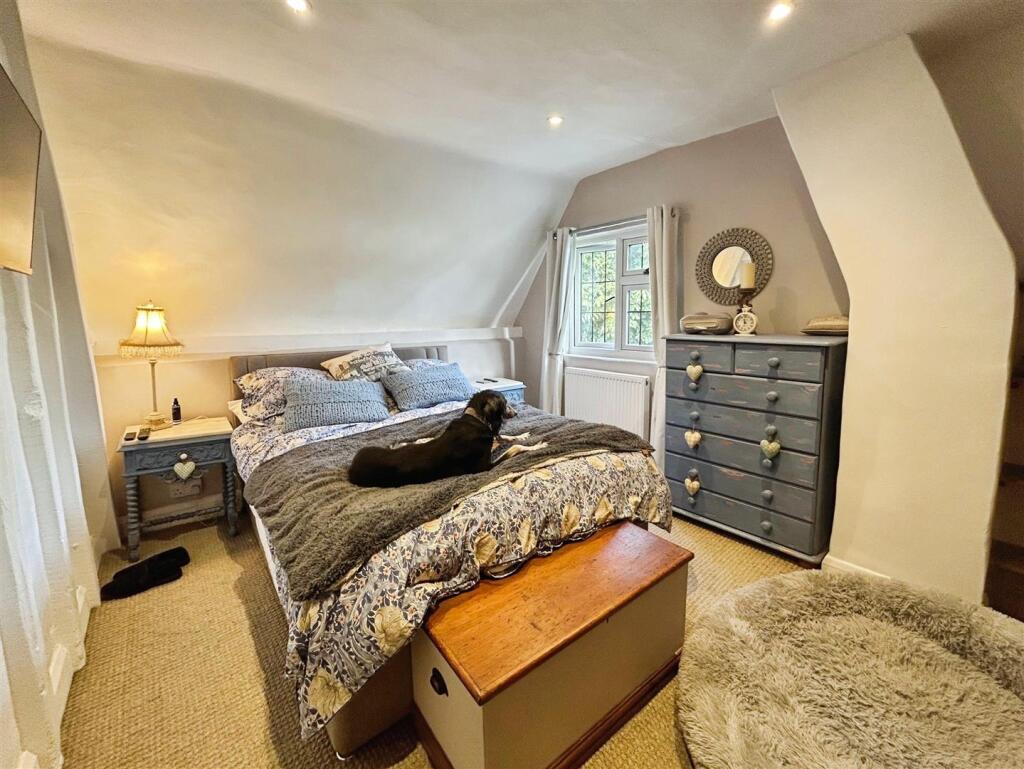 c98d9788--4D5D-A4C5-982264C39F11-73940-00003158F0D