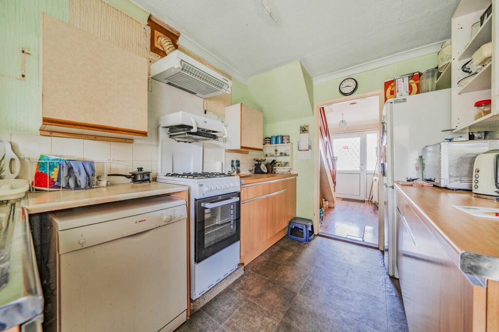 Kitchen (2)