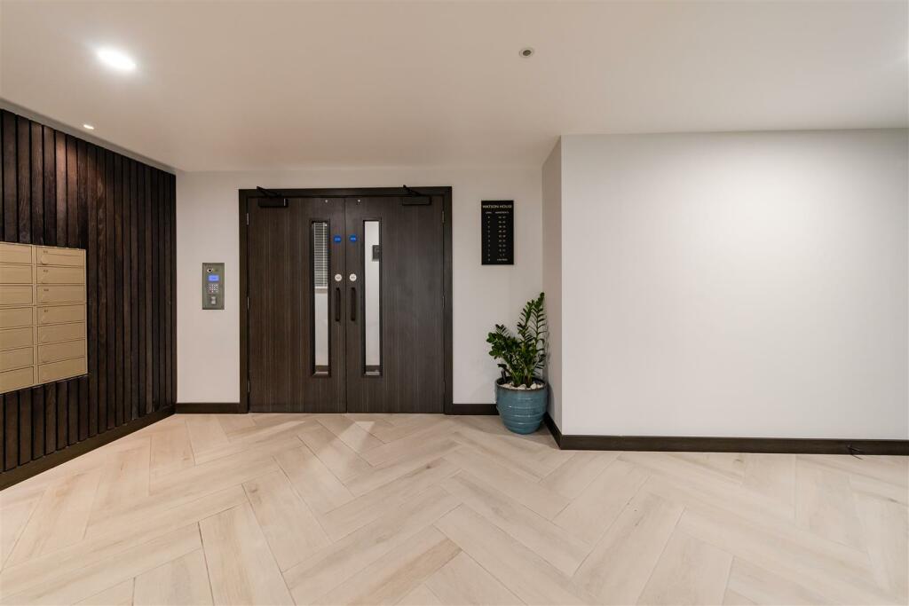 Building Reception .jpg