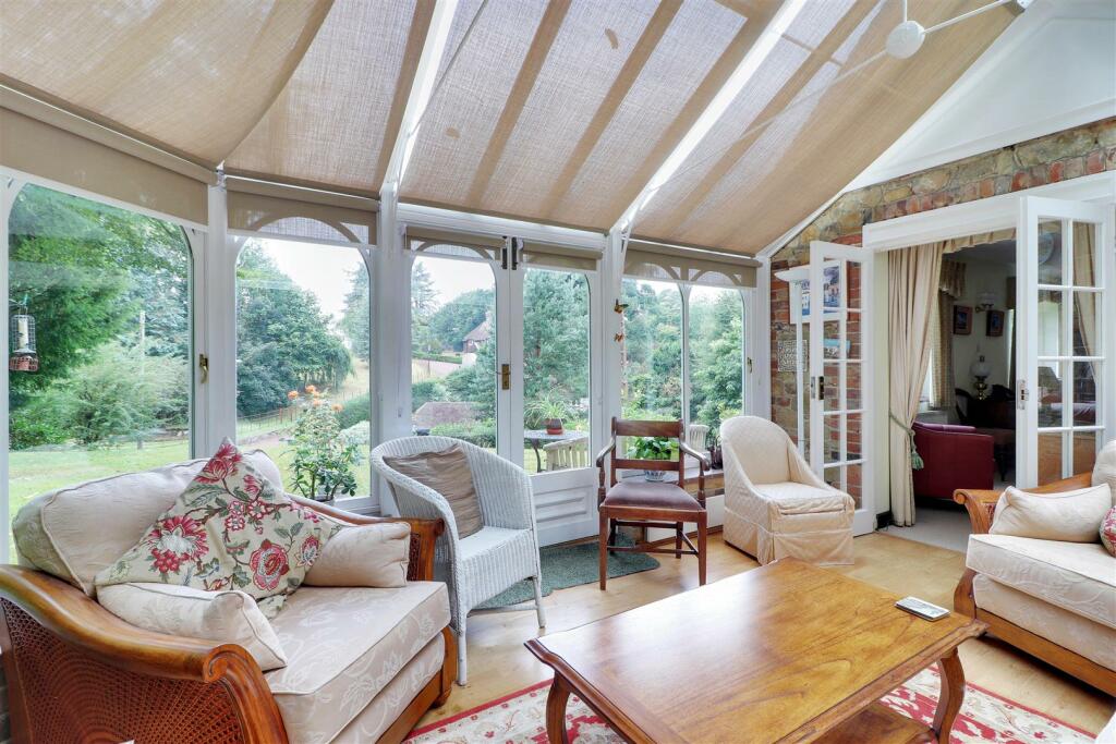 Conservatory to Dining Room.jpg