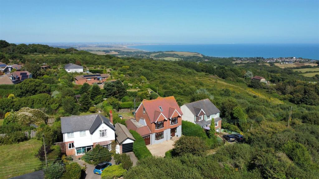 Photo 11-08-2024, 19 39 50 (34).jpg