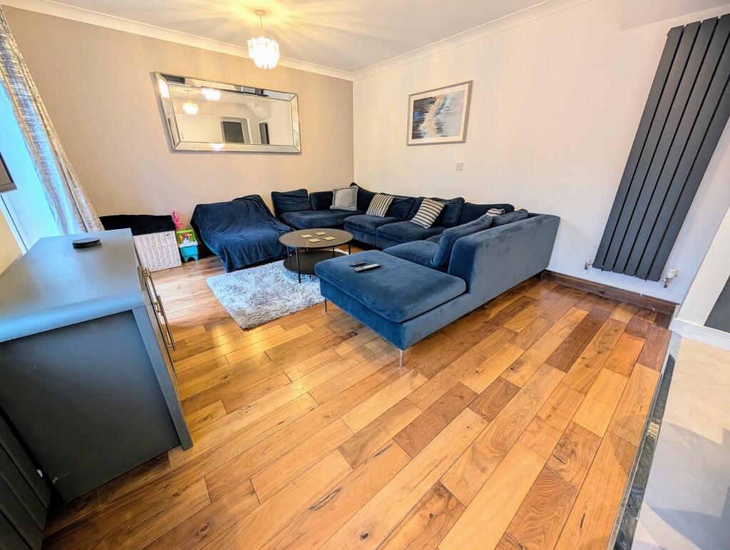 PXL_20251212_1410...