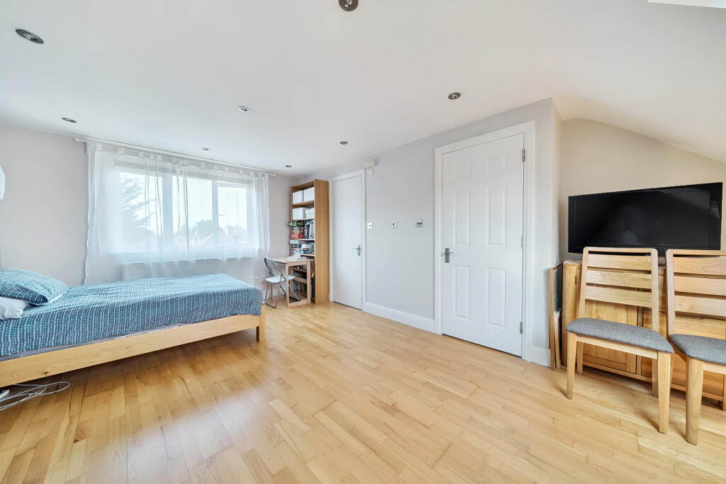 1340127-24-6899d0...