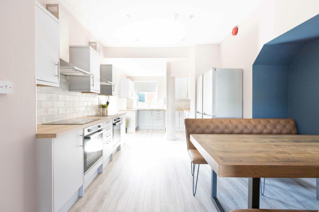 GF Lounge to Kitchen
