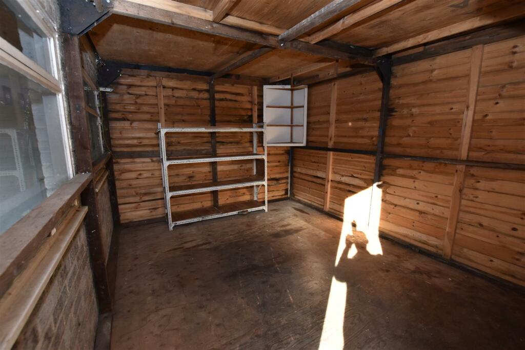 Shed - internal.JPG