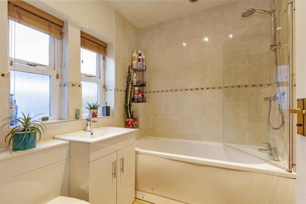 Bathroom-1.jpg
