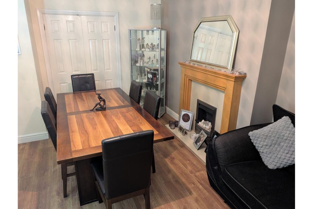 Dining / Family Room