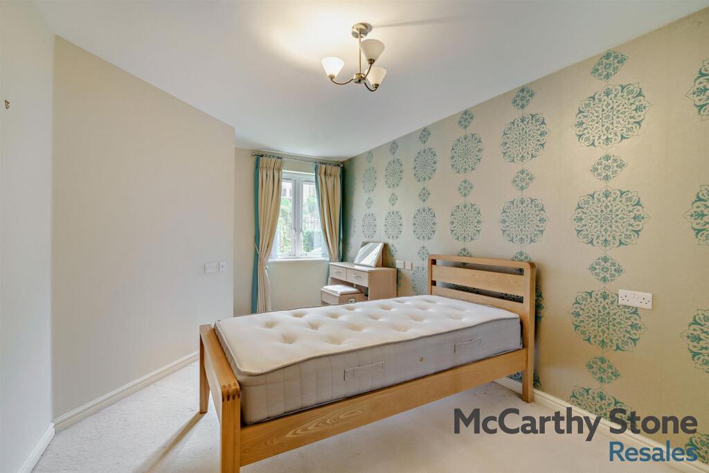Double Bedroom