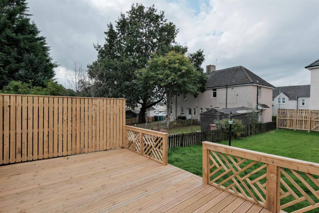 009-3 Loanhead Crescent, Newarthill, ML1 5AW.jpg