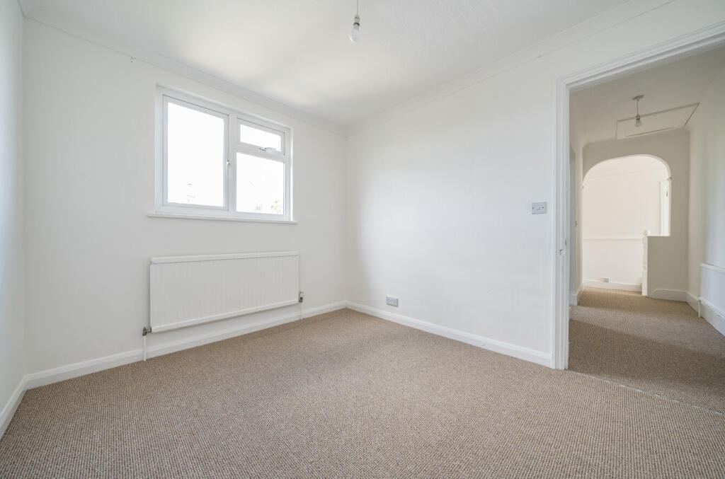 1350771-11-68c2cc...