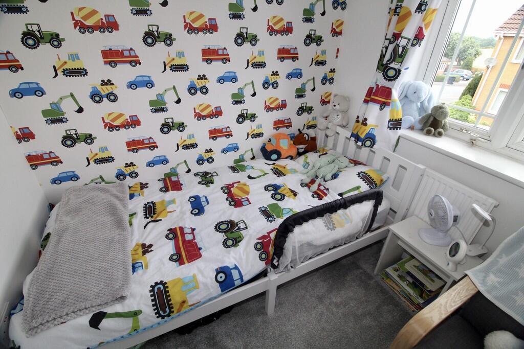 8AA8CF75-9B85-482...