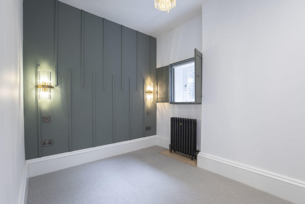 Apt 3, St Annes-1...