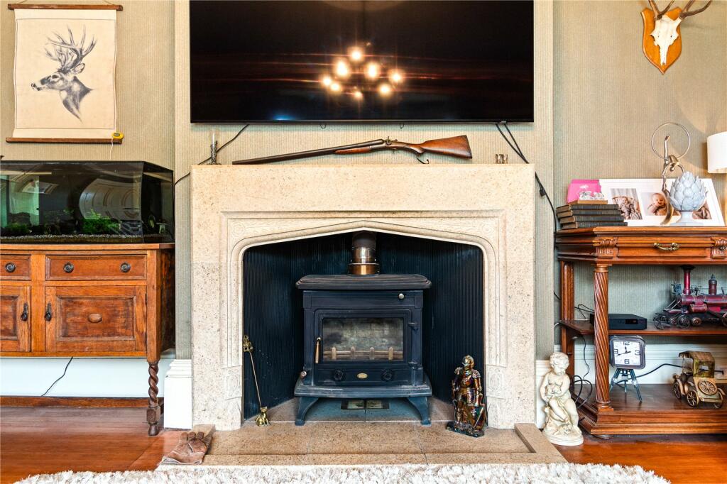 Lounge Fireplace
