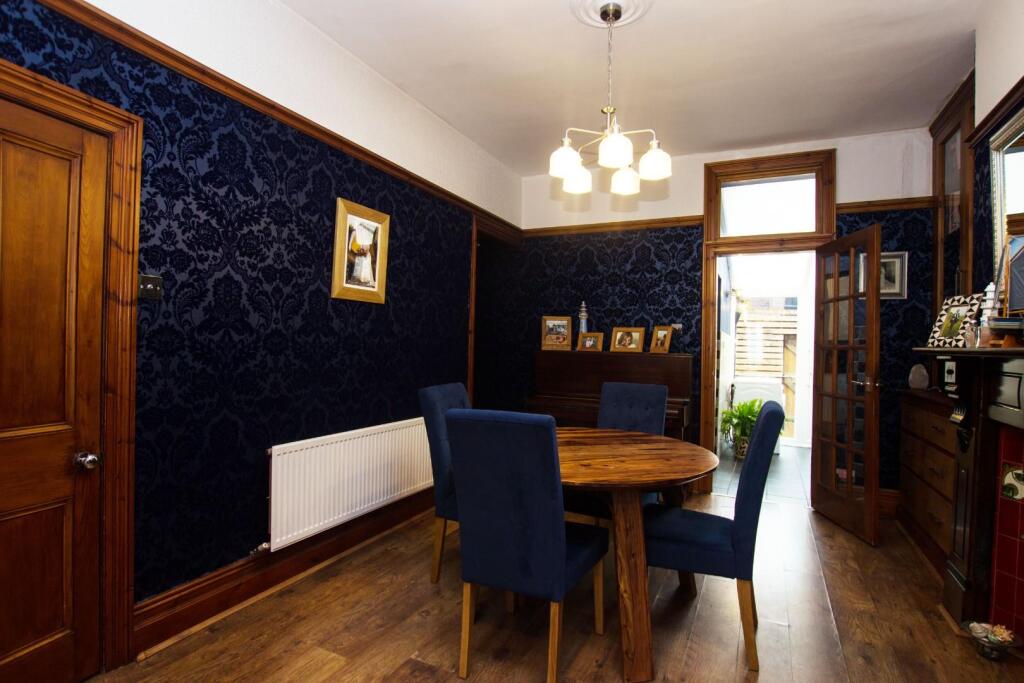 Almond Street (11).jpg