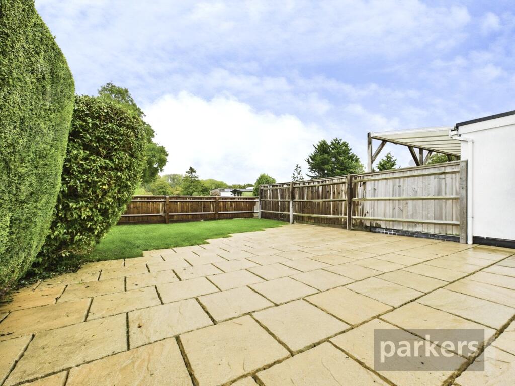 Rear Patio Garden