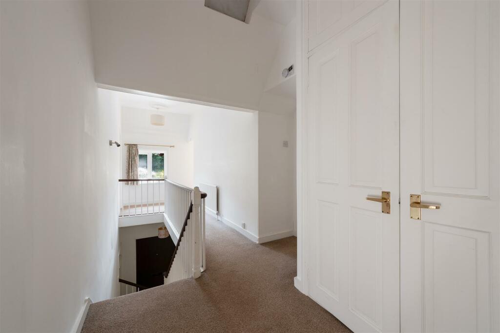 HYDE FARM HOUSE  (15).jpg