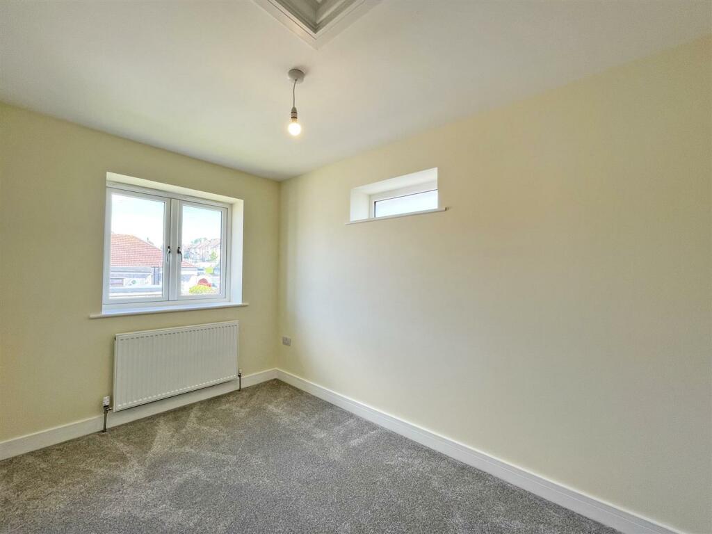 Sound View 7 - Bed 2.jpg