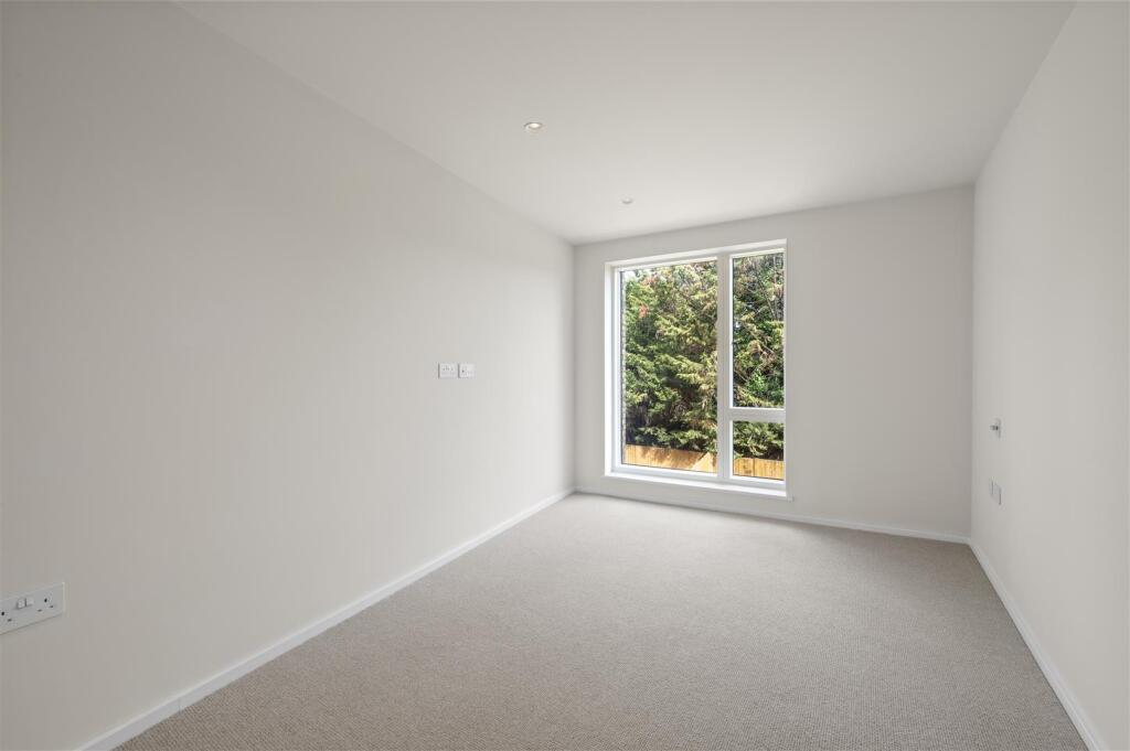 4 The Willows,52.jpg