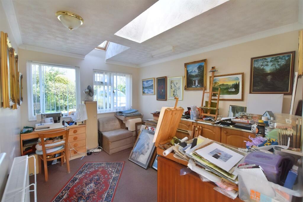 Studio/Bedroom