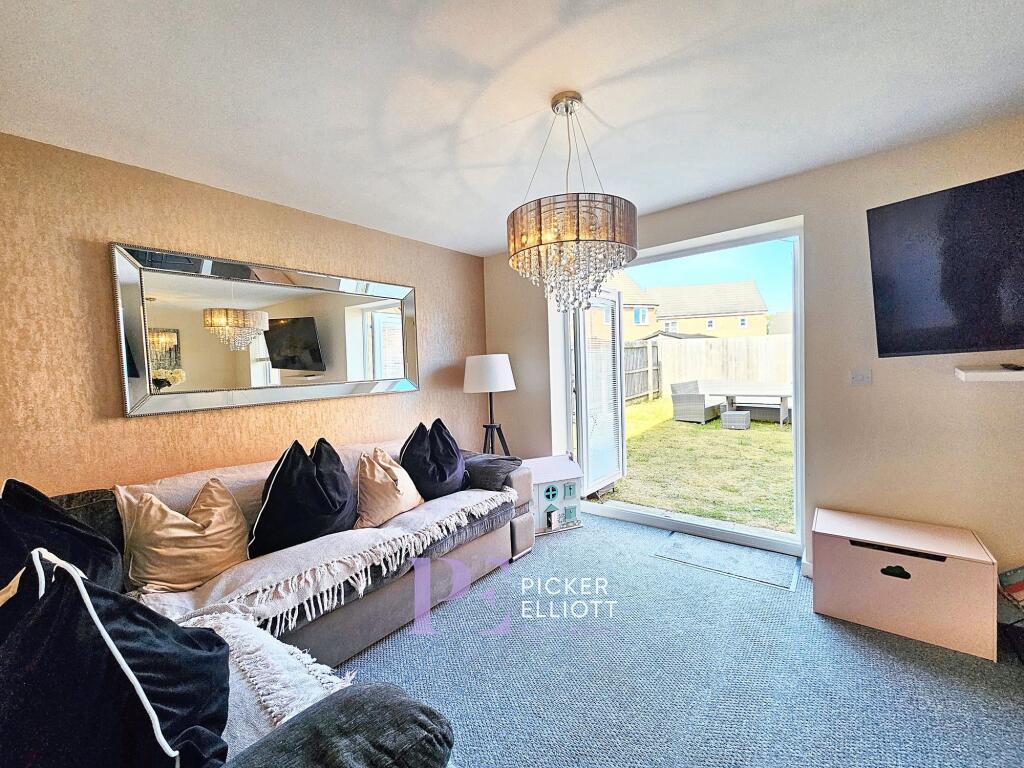 Lounge dining room
