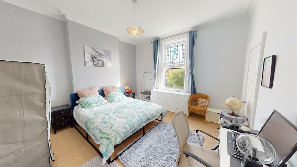 Hampton Road Bedroom