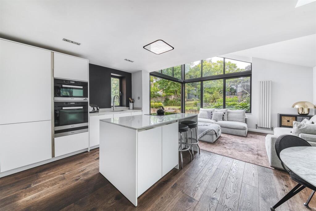 Living Kitchen/Dining/Garden Room