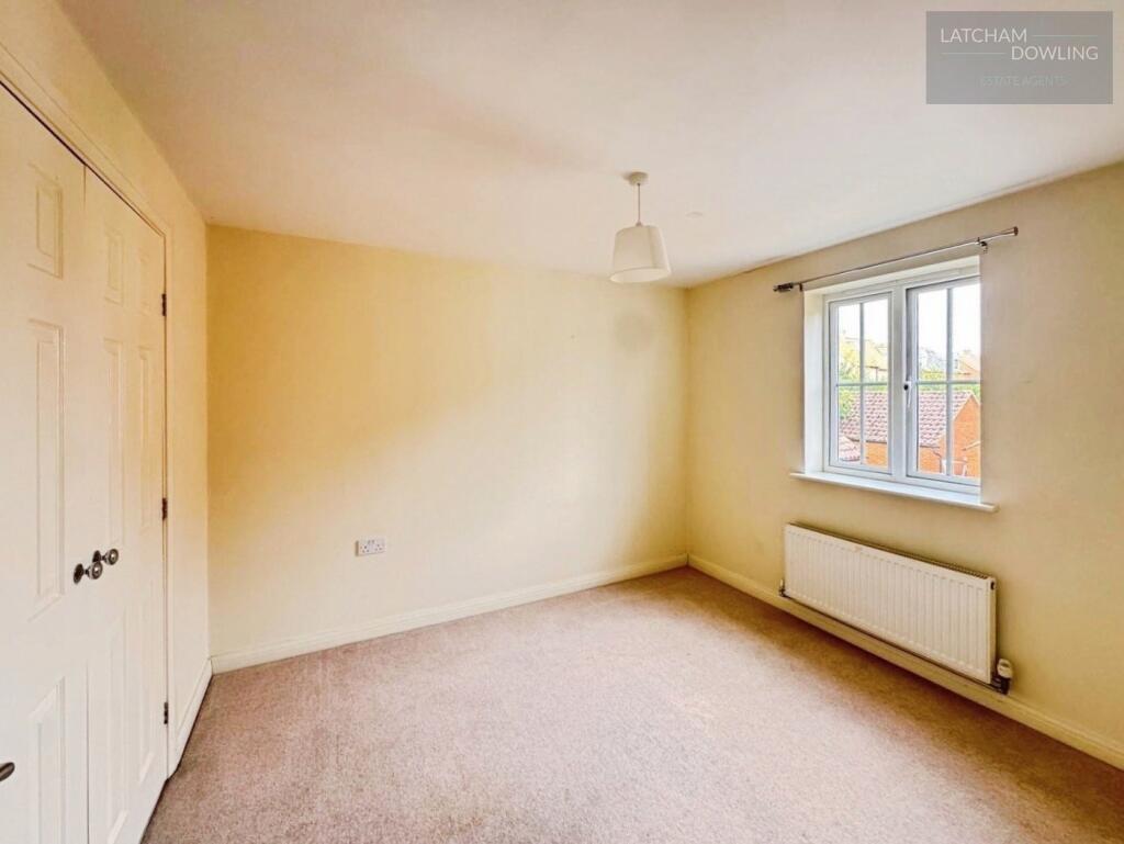 pbox-bedroom-346133.jpg