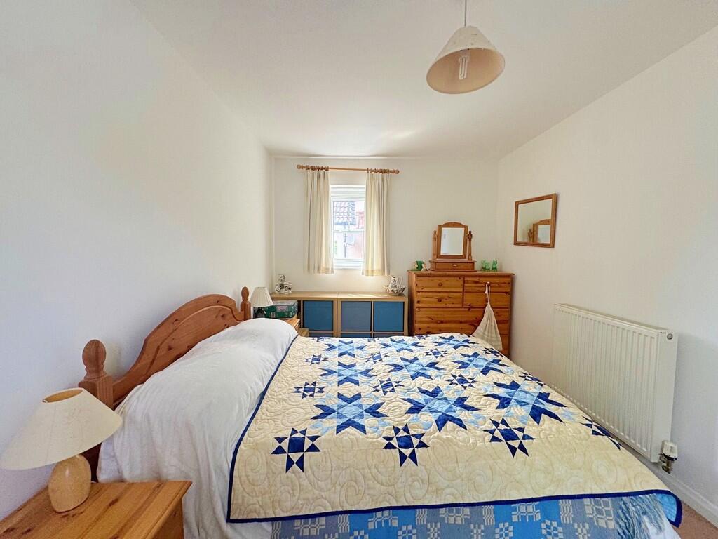 Bedroom Two Dual ...