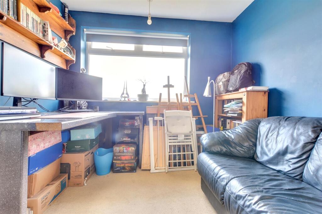 Bedroom 2_2.jpeg