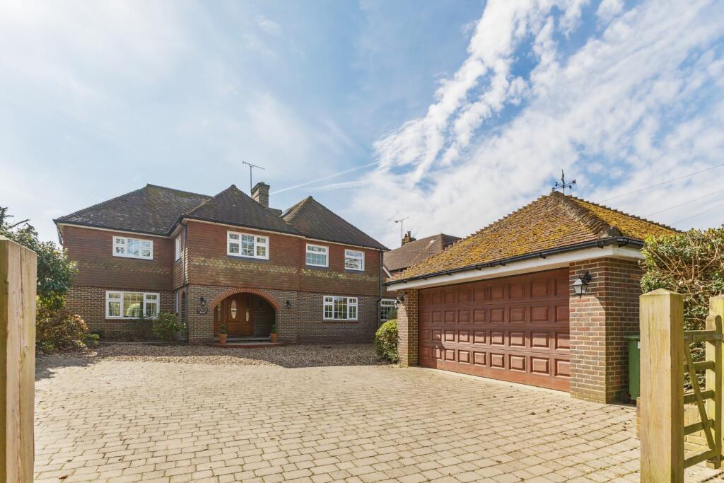 Winterpit Lane, Mannings Heath, Horsham