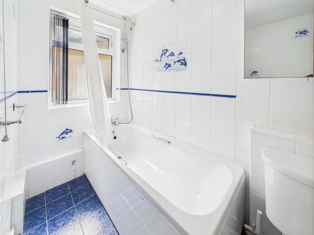 Ground floor Bathroom