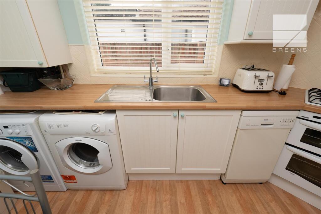 16 Drysdale Avenue_0022.jpg