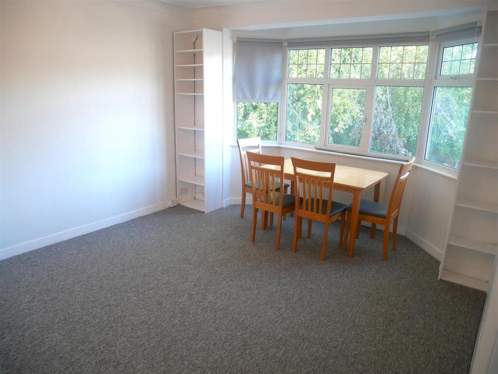 Elmer Gardens, Edgware, HA8 9AR