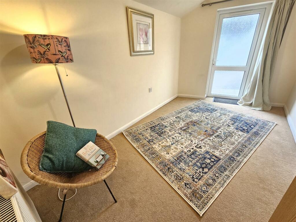 Bedroom 2.jpg