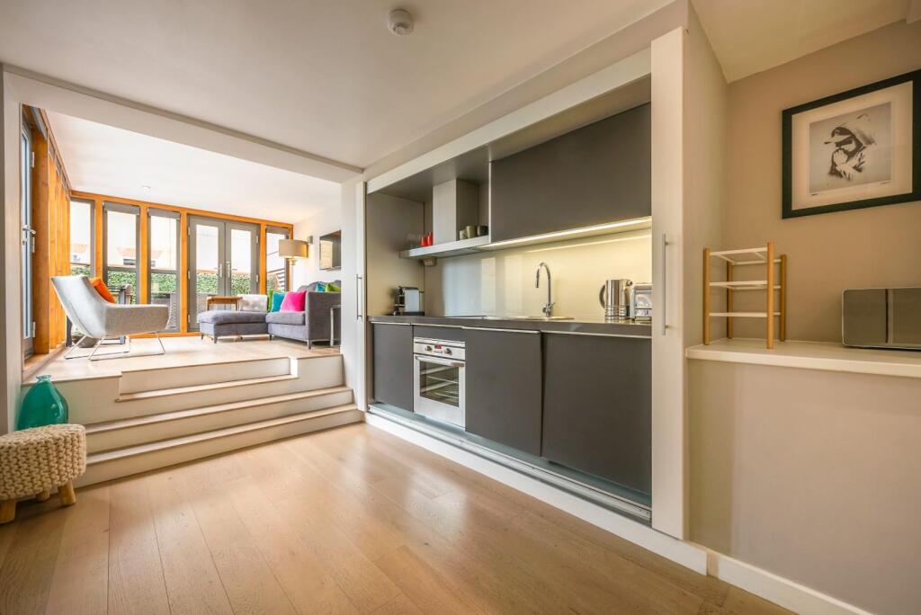 reception_kitchen (2