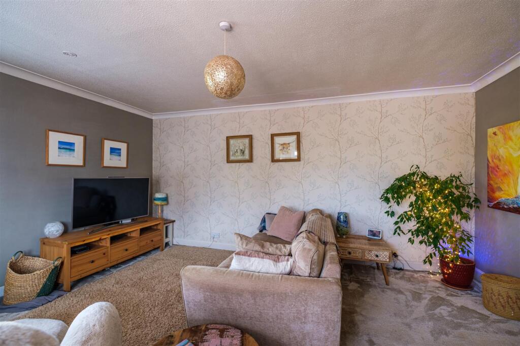 Crosshill Avenue-19.jpg