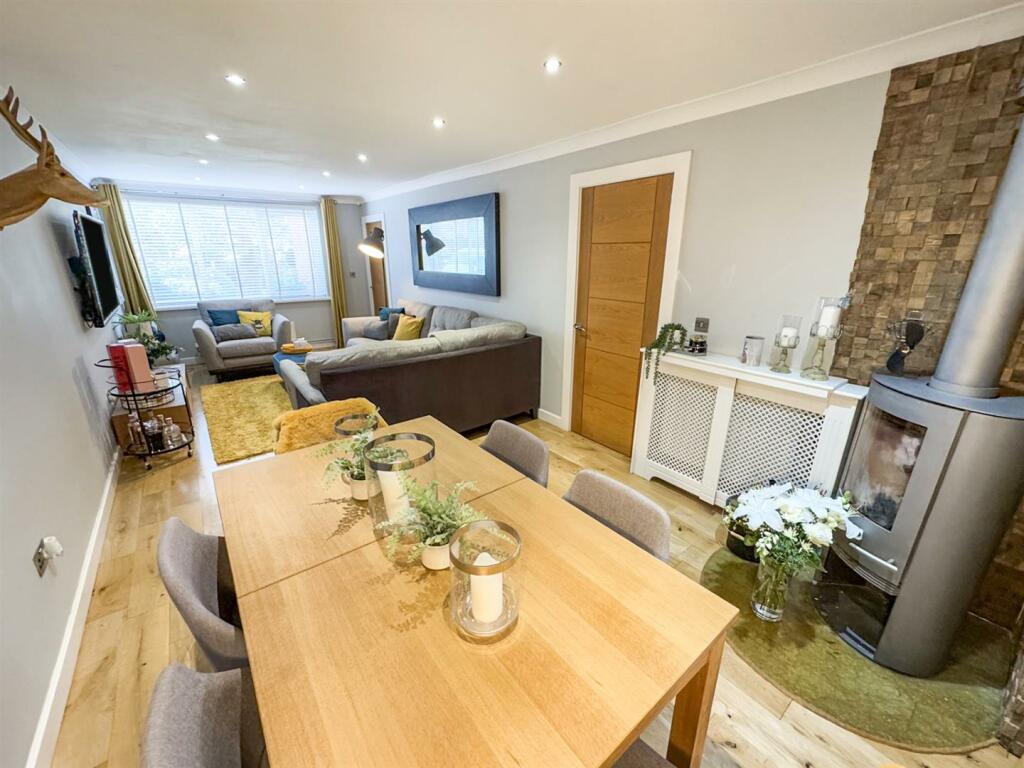 thumbnail_image2 (3).jpg