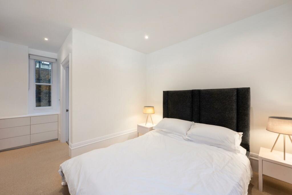 BEDROOM 2 b.jpg