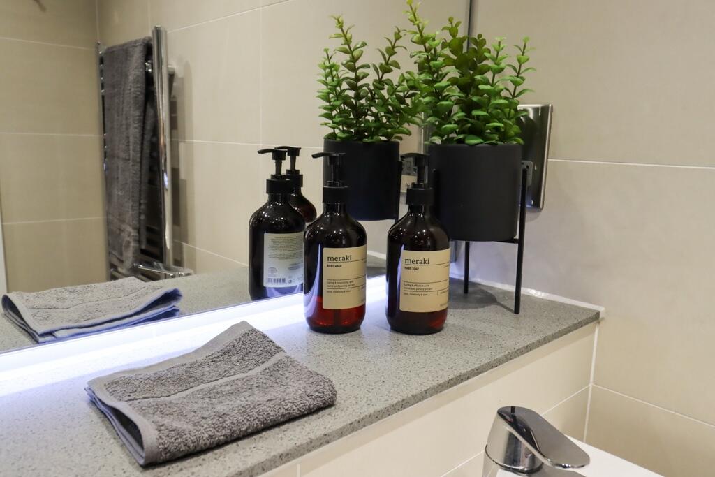 Reading(2)-2021 (...