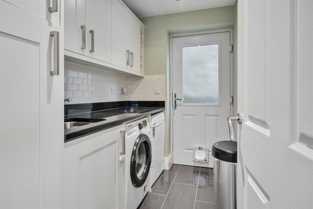 Utility Room.jpg